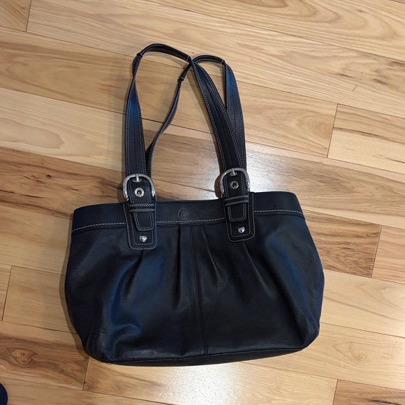 Coach Black Leather Shoulder Bag - Picture 7 of 7